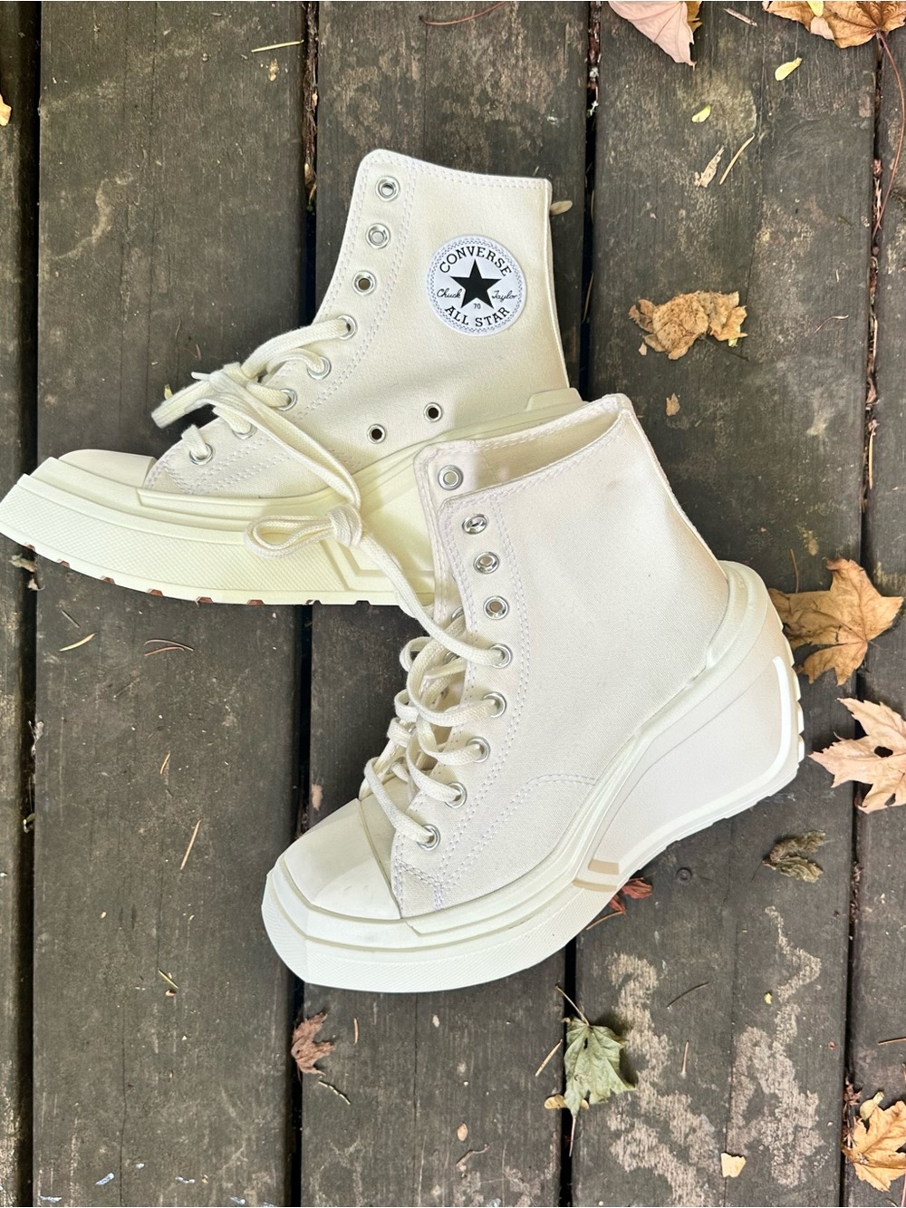 NEW Converse Chuck 70 De Luxe Wedge Platform High Top, Size 7